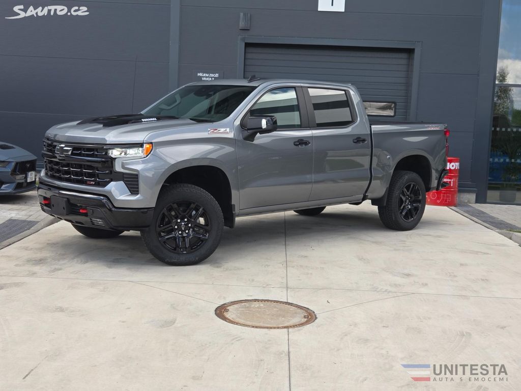 Chevrolet Silverado, Chevrolet Silverado Trail Boss